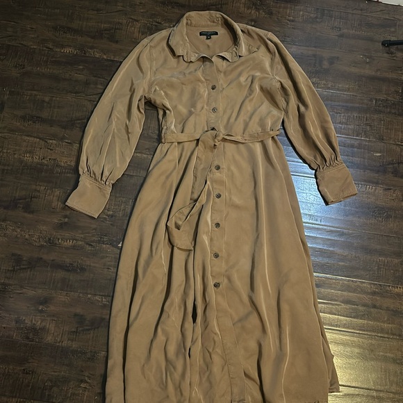 Banana Republic Dresses & Skirts - Vintage Banana Republic Size M Midi Dress